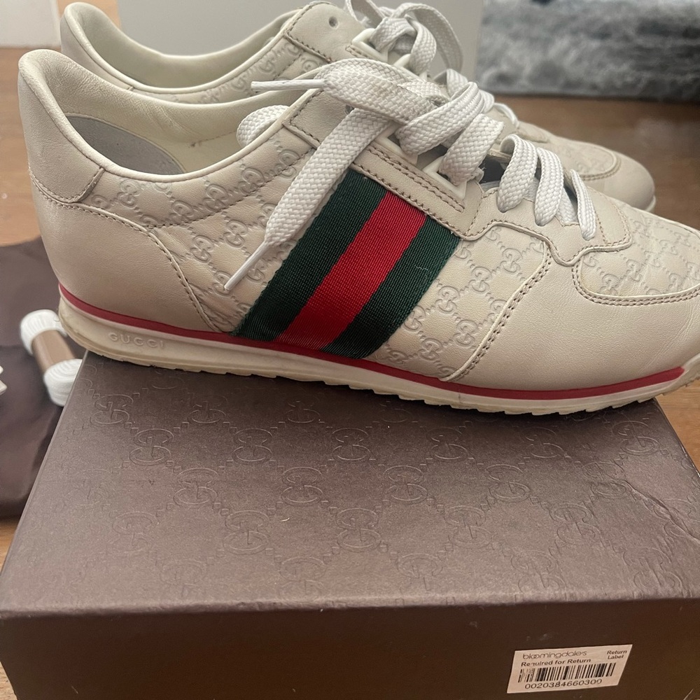 Womens designer sneakers